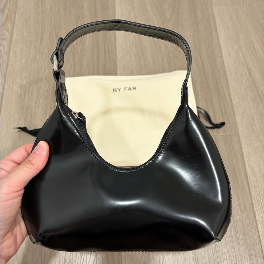 BY FAR Baby Amber shoulder bag